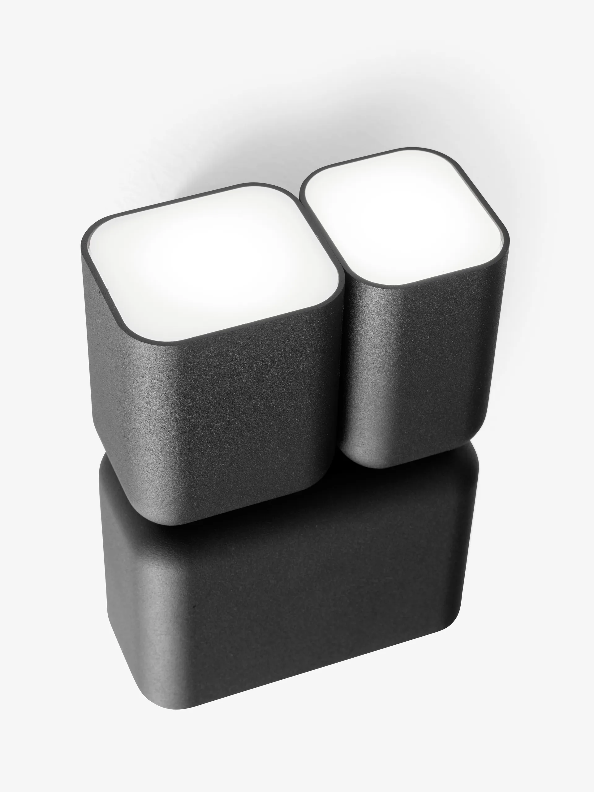 타바타 LN10 벽 조명, Black &Tradition | 앤트레디션