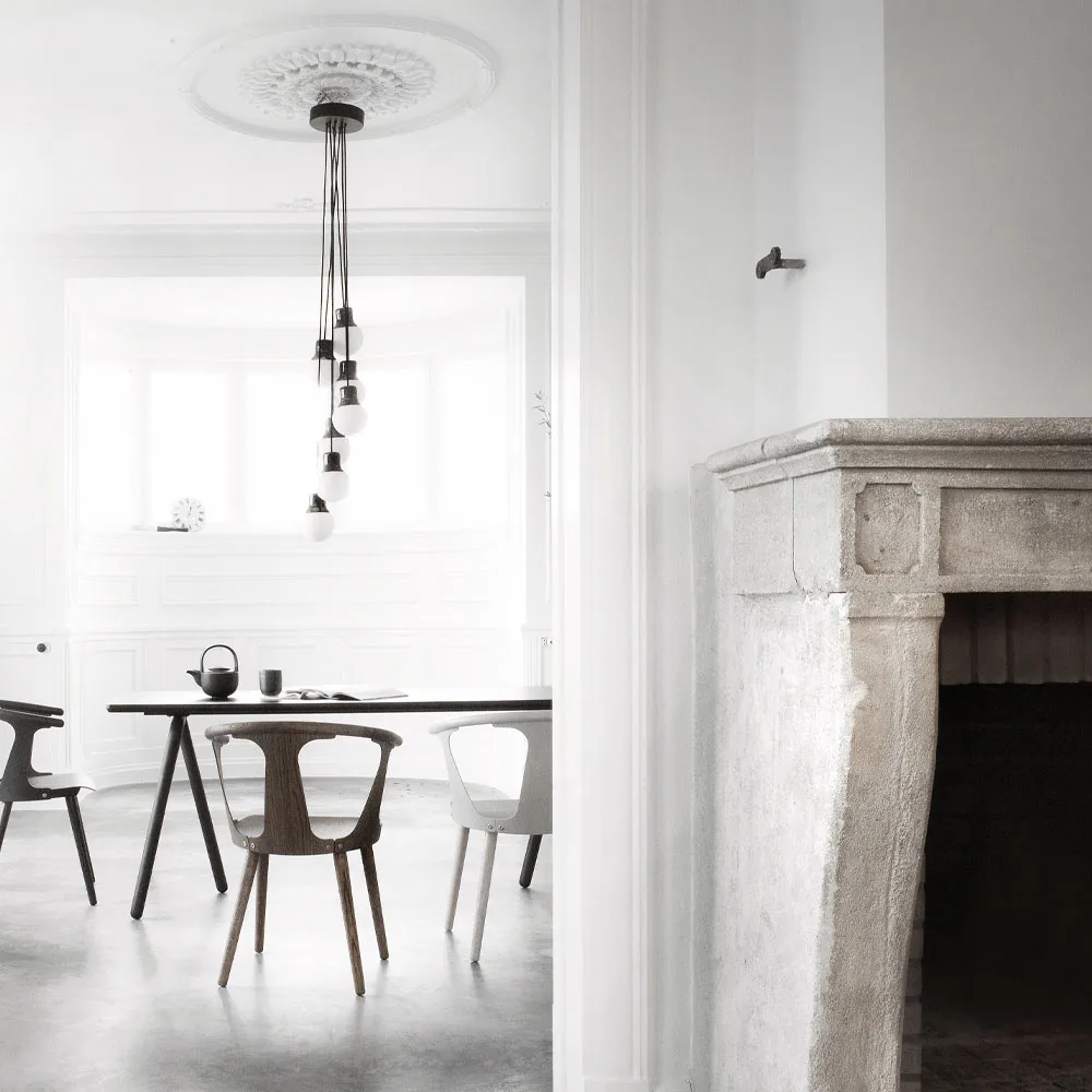 Mass Light NA6 펜던트 조명, Black marble/white, nero marquina &Tradition | 앤트레디션