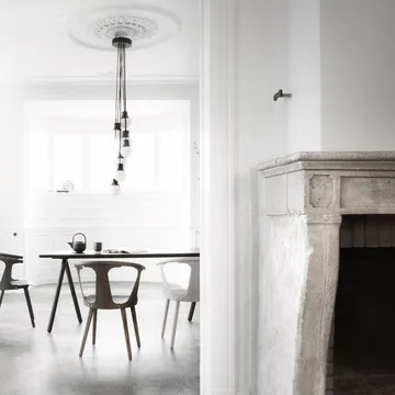 Mass Light NA6 펜던트 조명 - Black marble/white, nero marquina - &Tradition | 앤트레디션