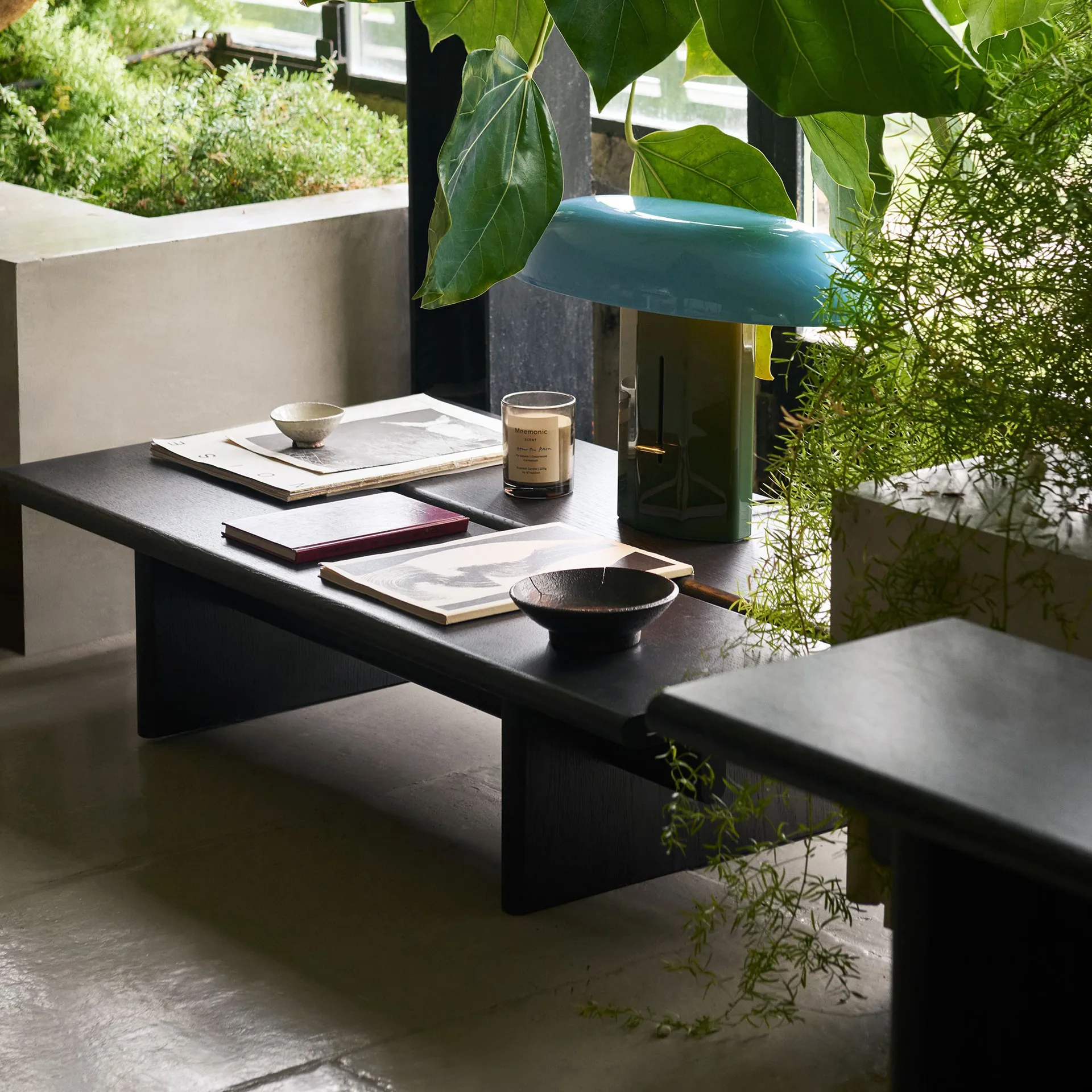 이타 OS3 커피 테이블 60x110 cm, Dark stained oak &Tradition | 앤트레디션