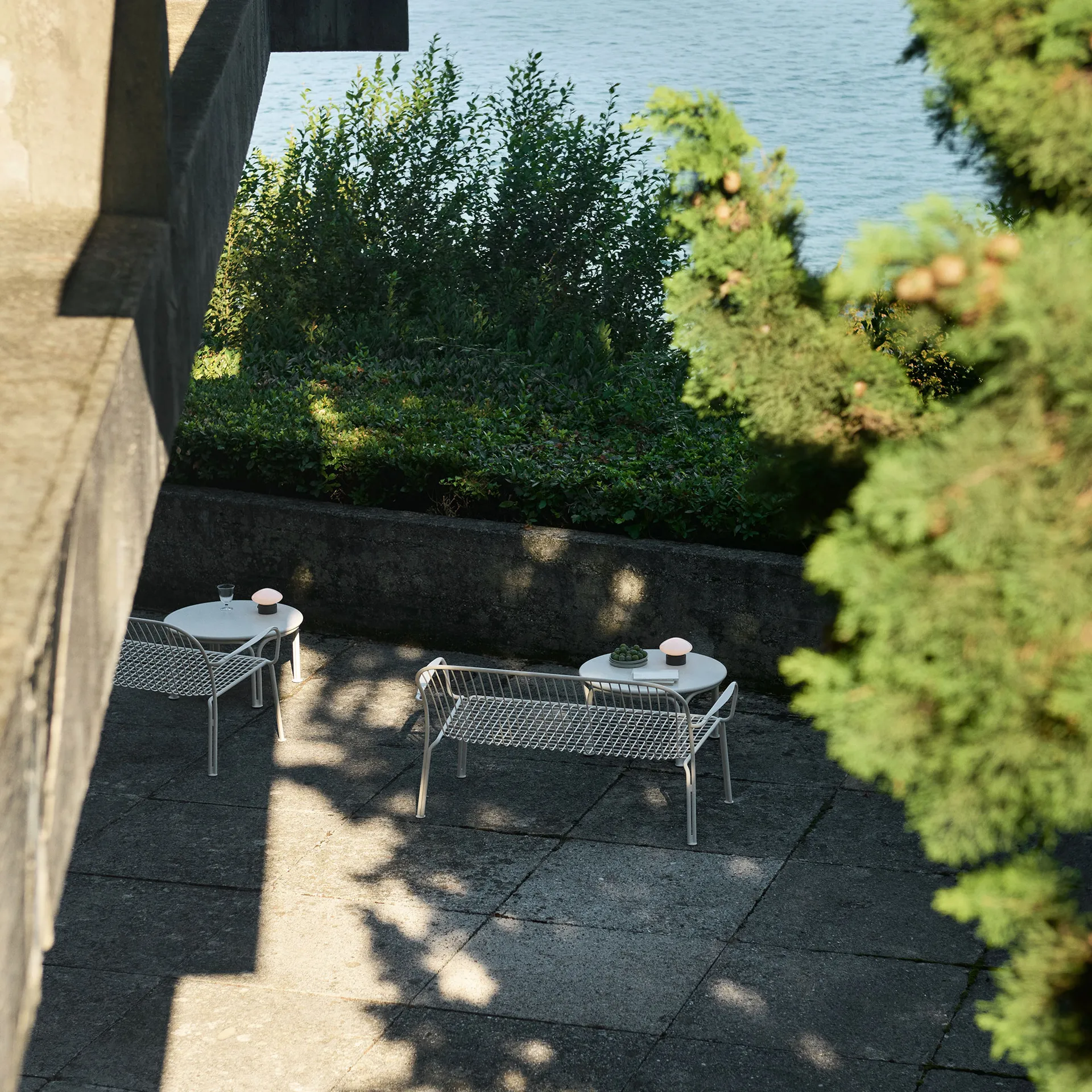 토르발드 SC108 커피 테이블, Ivory, Ø70 cm &Tradition | 앤트레디션