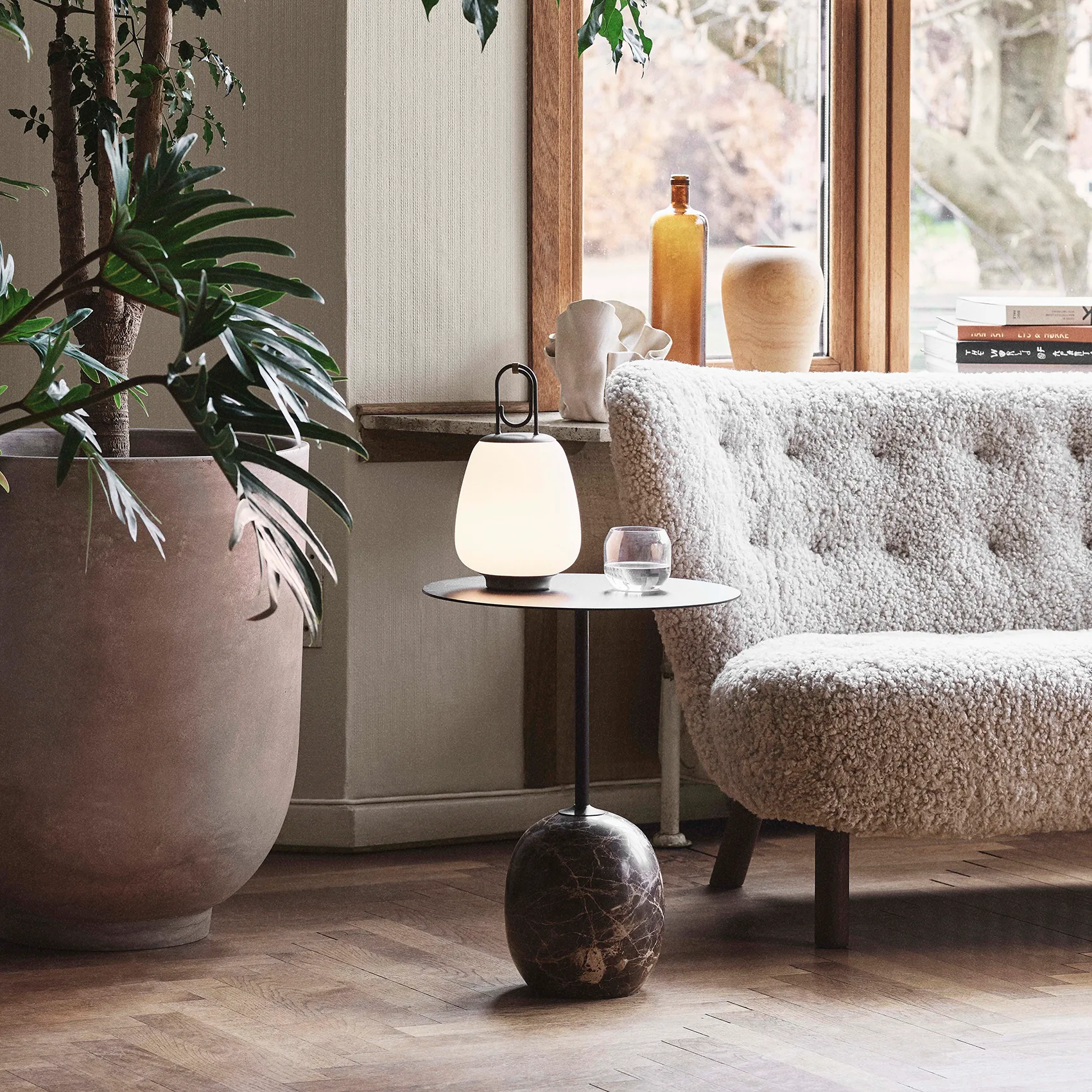 루카 테이블 조명 SC51, black &Tradition | 앤트레디션