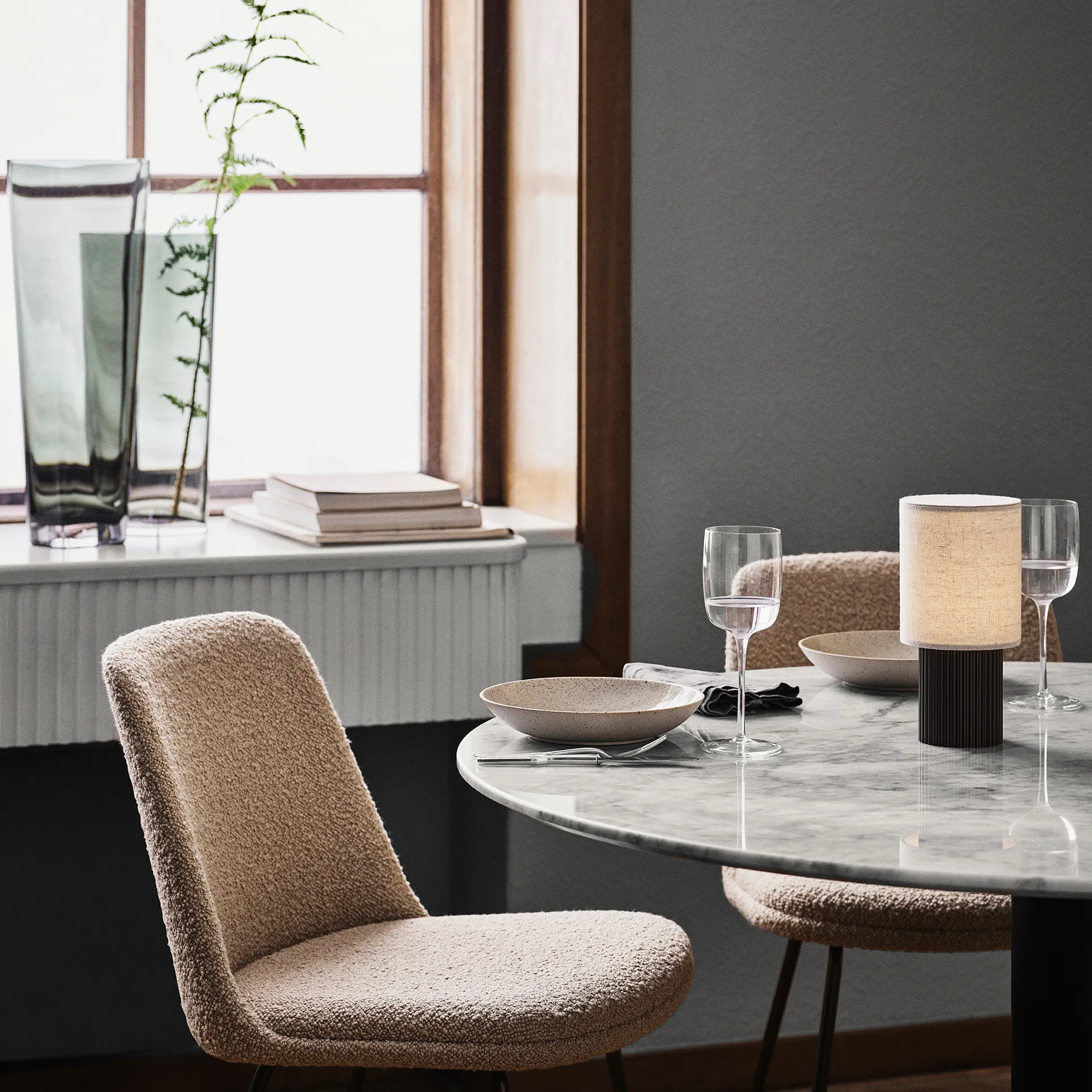 맨하튼 무선 테이블 조명 SC52, bronzed brass &Tradition | 앤트레디션