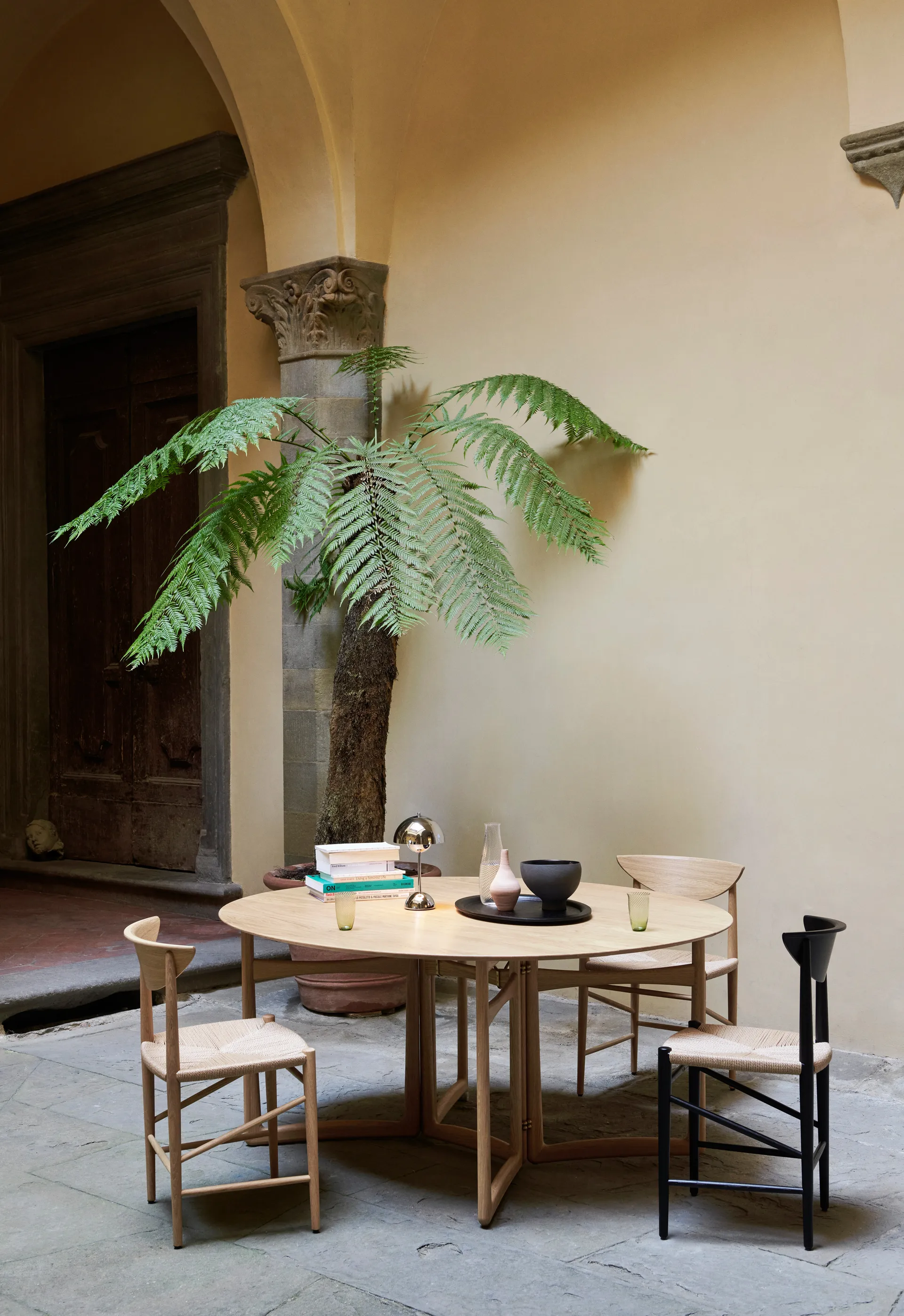 콜렉트 SC65 트레이 38 cm, Black stained oak &Tradition | 앤트레디션