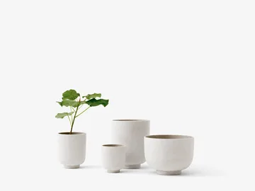 콜렉트 SC71 화분 large Ø24 cm - Milk - &Tradition | 앤트레디션