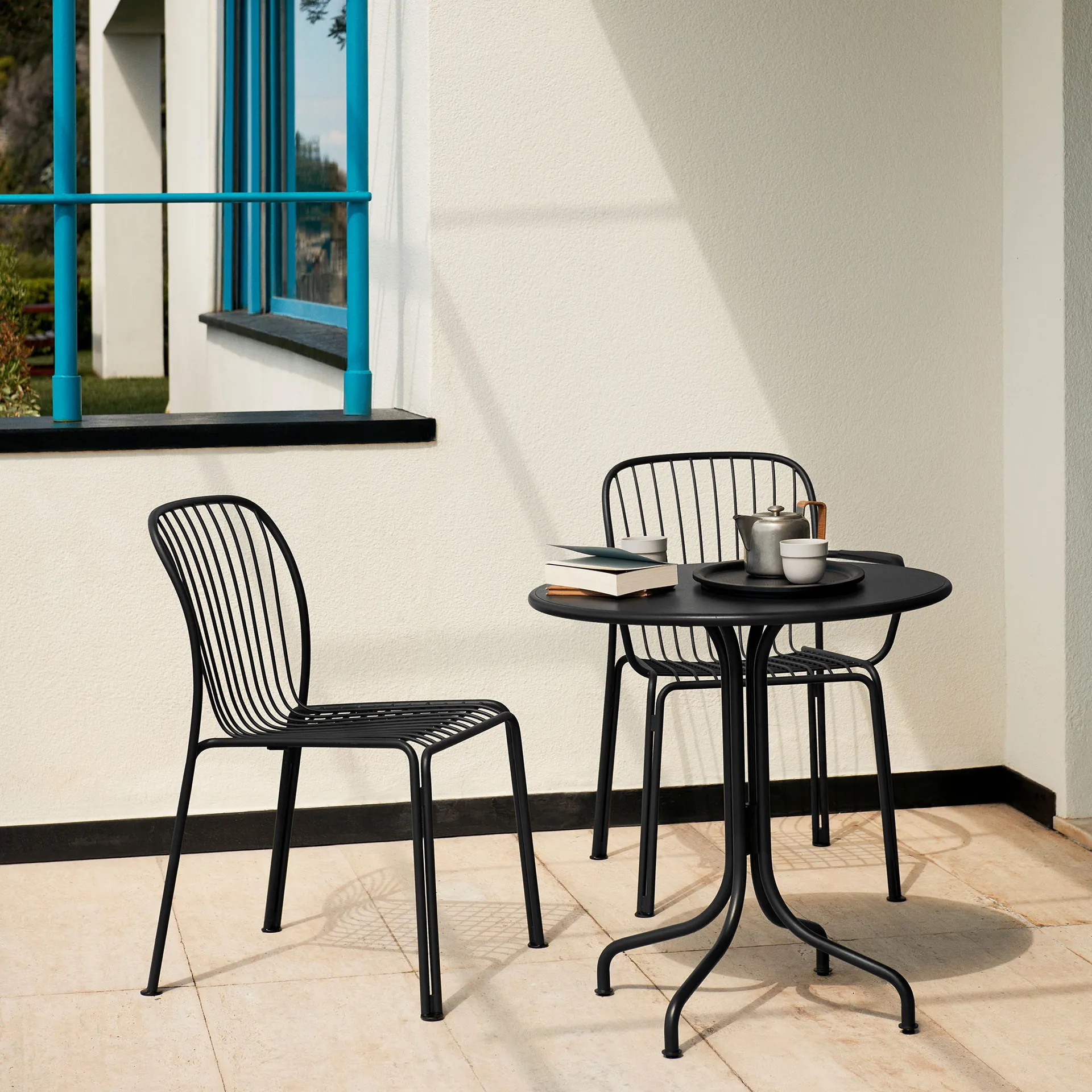 Thorvald SC96 커피 테이블 Ø70 cm, Black &Tradition | 앤트레디션