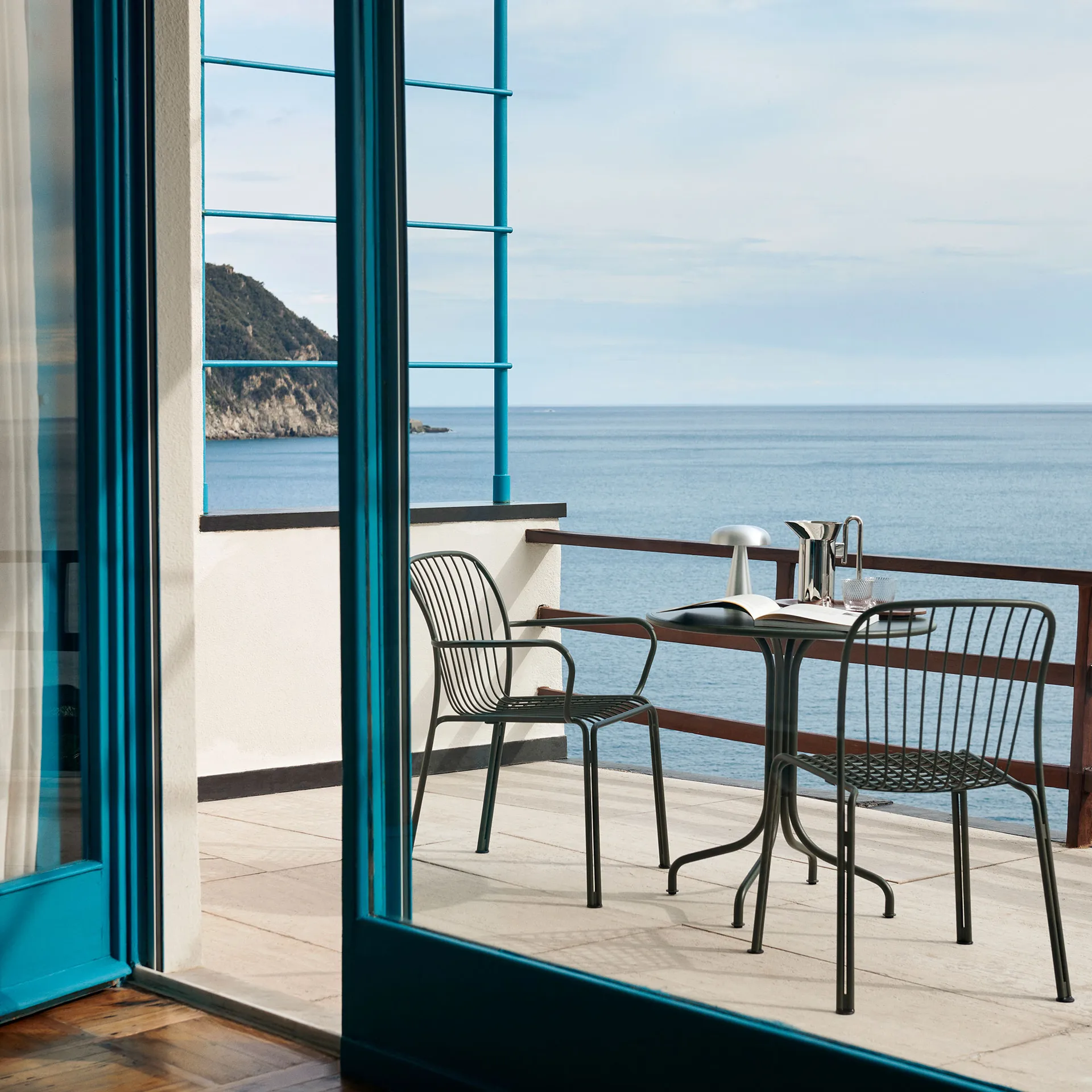 Thorvald SC96 커피 테이블 Ø70 cm, Bronze green &Tradition | 앤트레디션