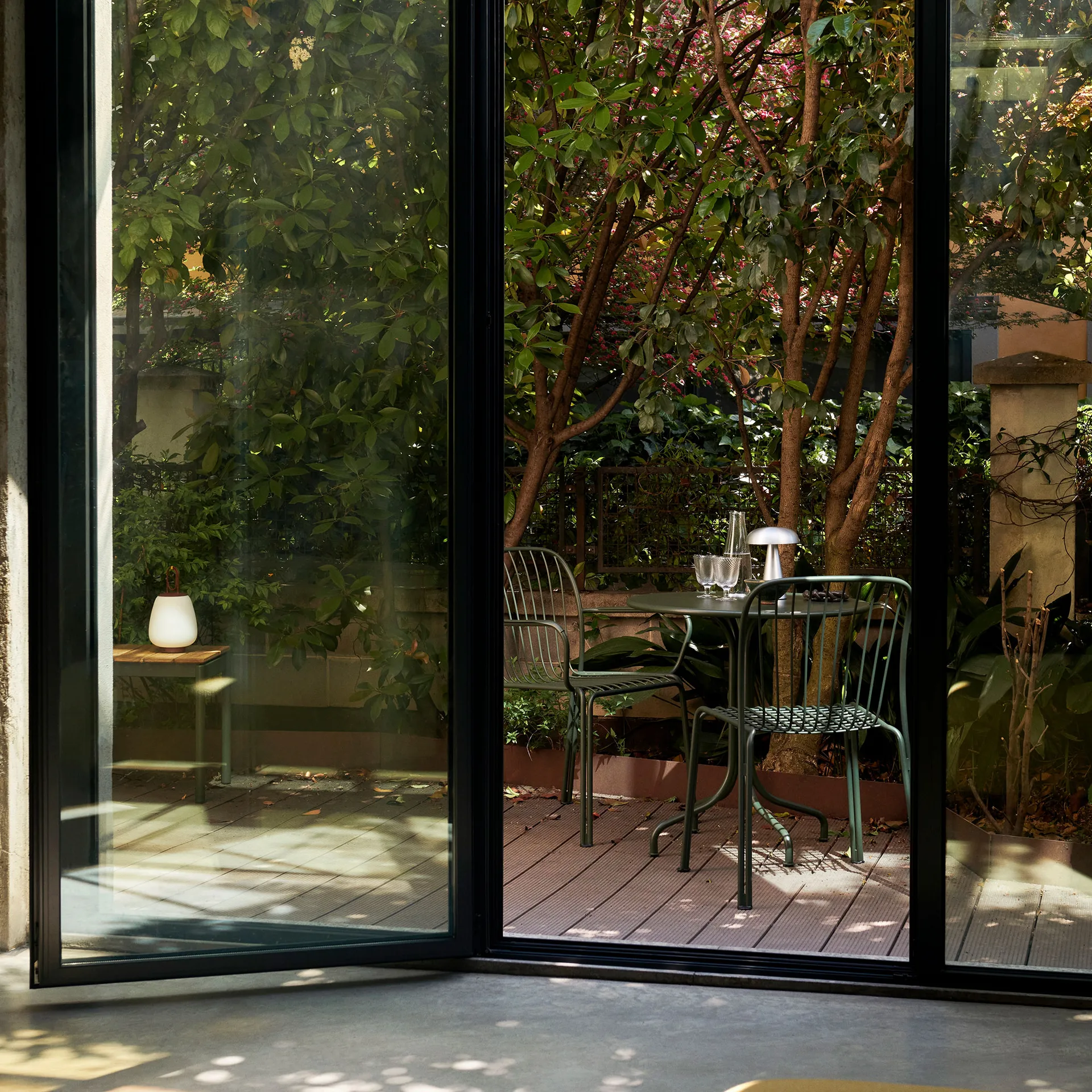 Thorvald SC96 커피 테이블 Ø70 cm, Bronze green &Tradition | 앤트레디션