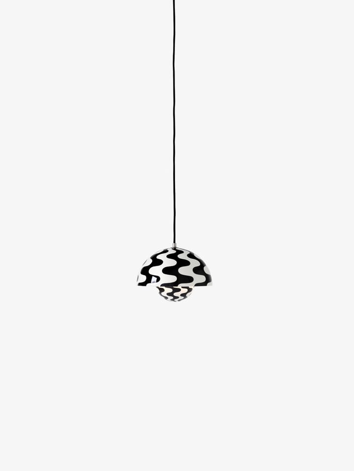 플라워팟 VP1 펜던트 조�명, Black-white pattern &Tradition | 앤트레디션