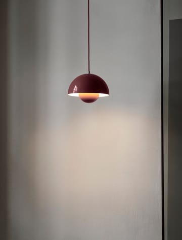 플라워팟 VP1 펜던트 조명 - Dark plum - &Tradition | 앤트레디션