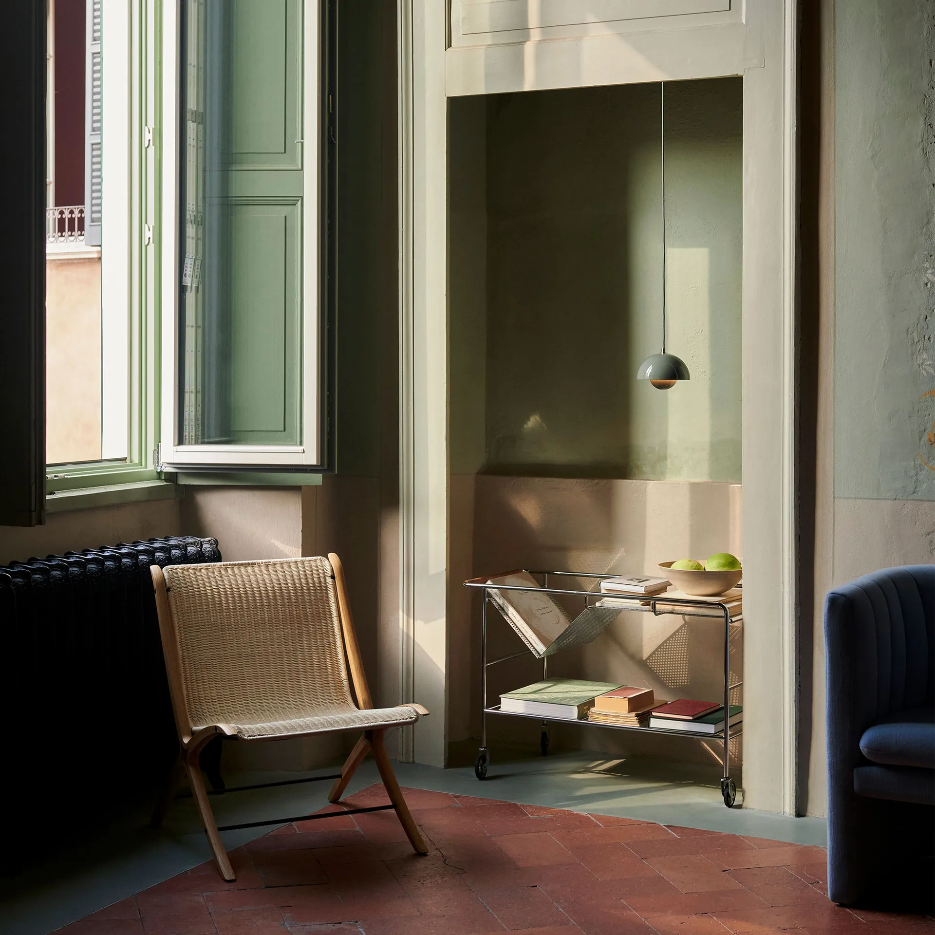 플라워팟 VP10 펜던트 조명, Stone blue &Tradition | 앤트레디션