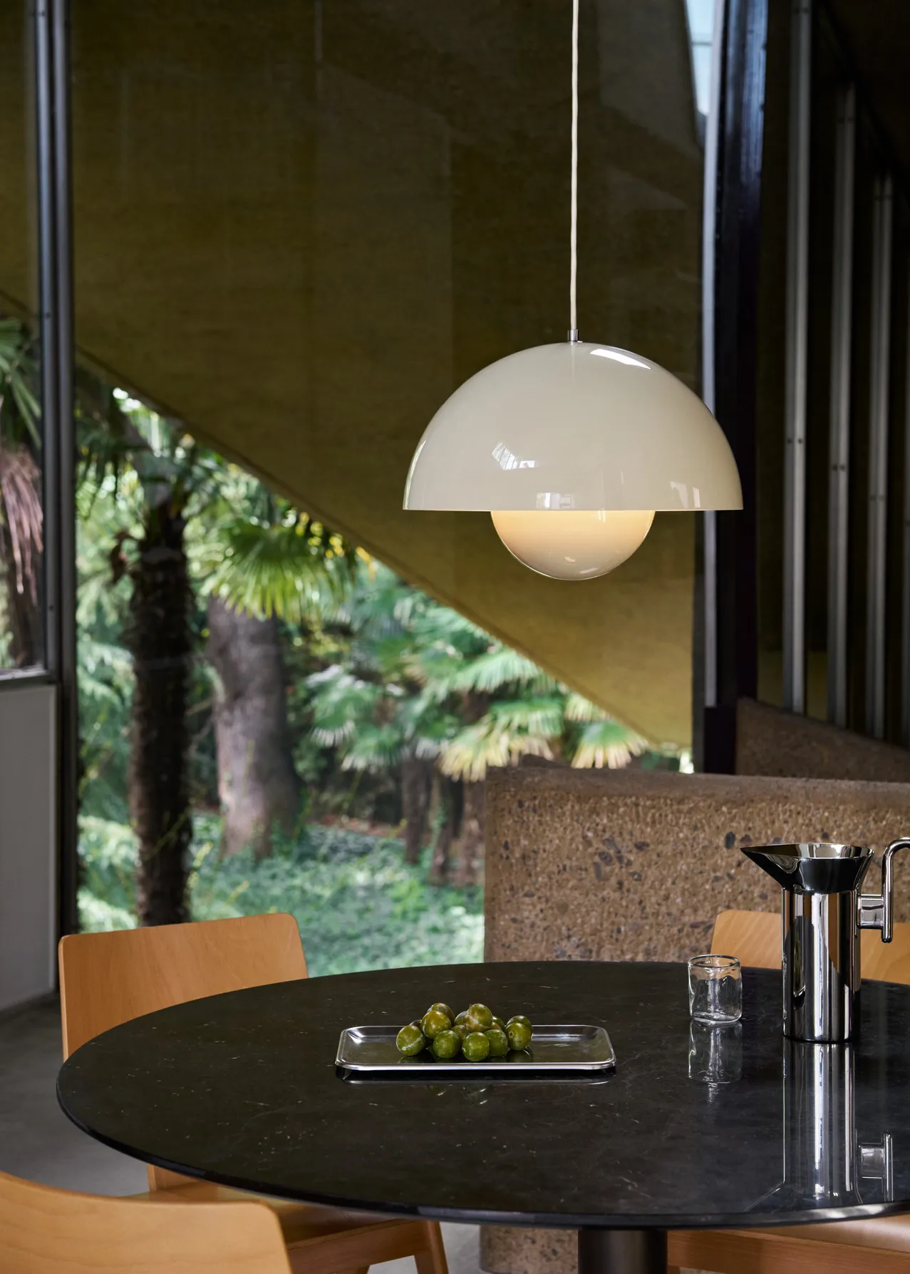 플라워팟 VP7 펜던트 조명, Ivory &Tradition | 앤트레디션