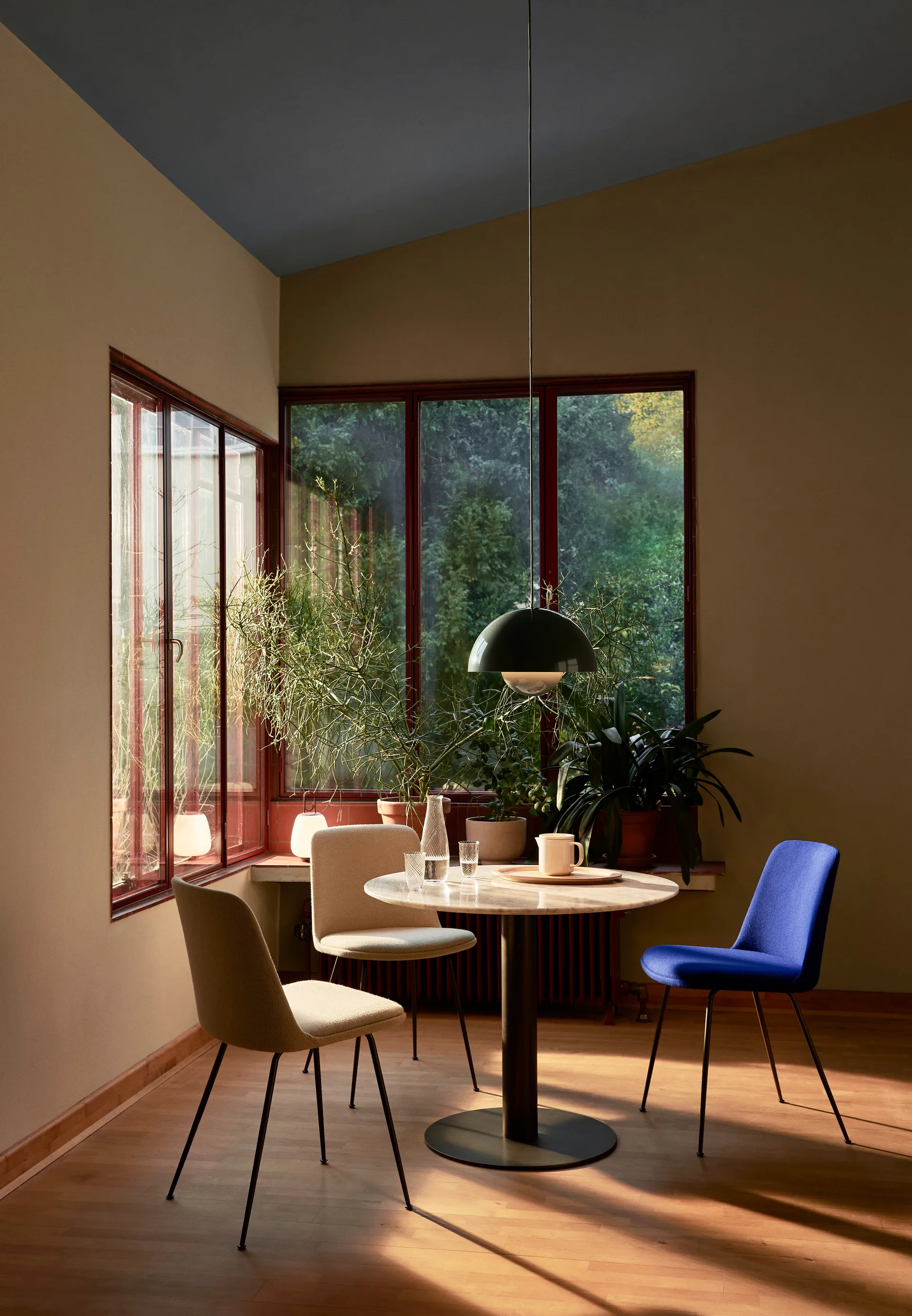 플라워팟 VP7 펜던트 조명, Stone blue &Tradition | 앤트레디션