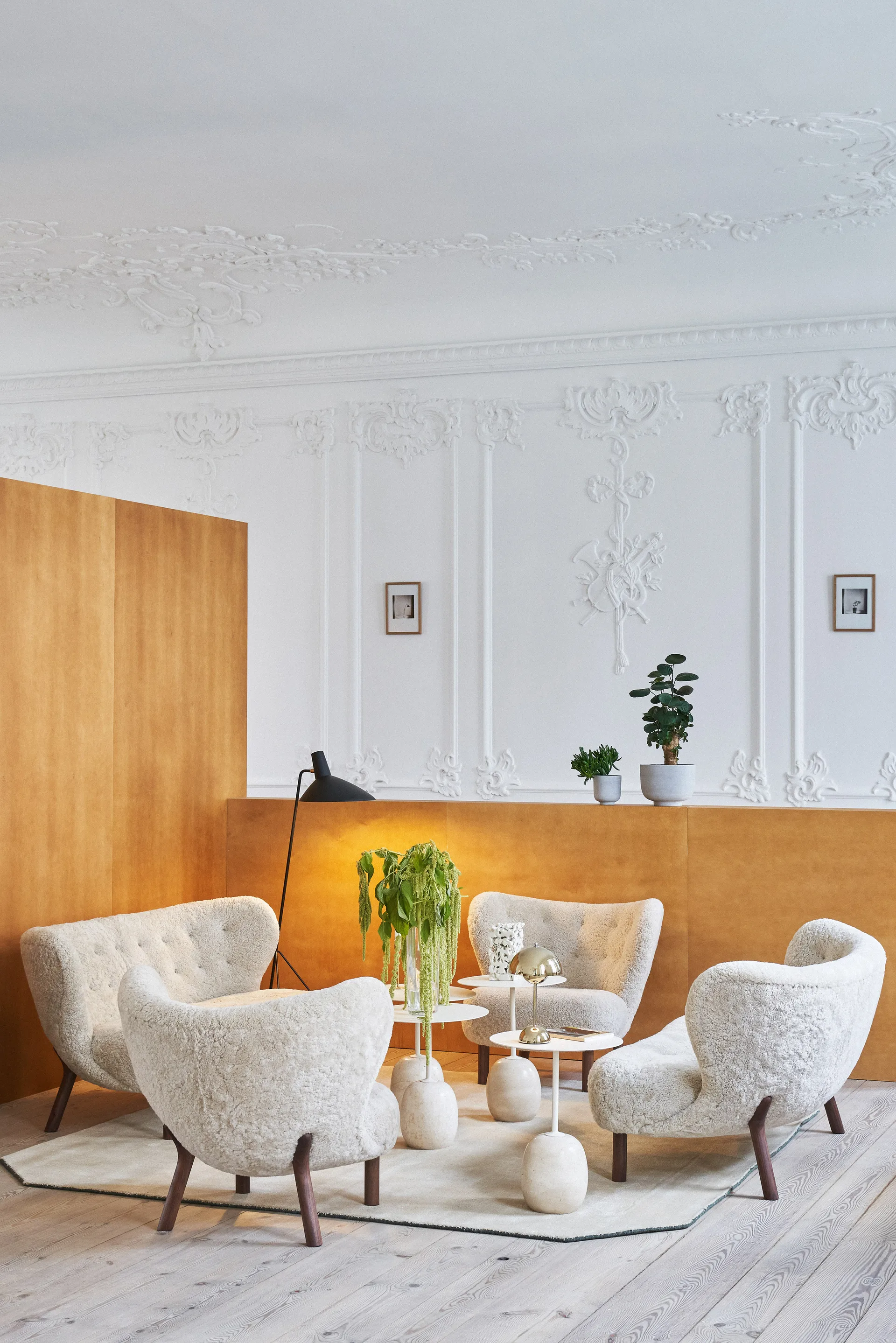 플라워팟 VP9 무선 테이블 조명, Brass &Tradition | 앤트레디션