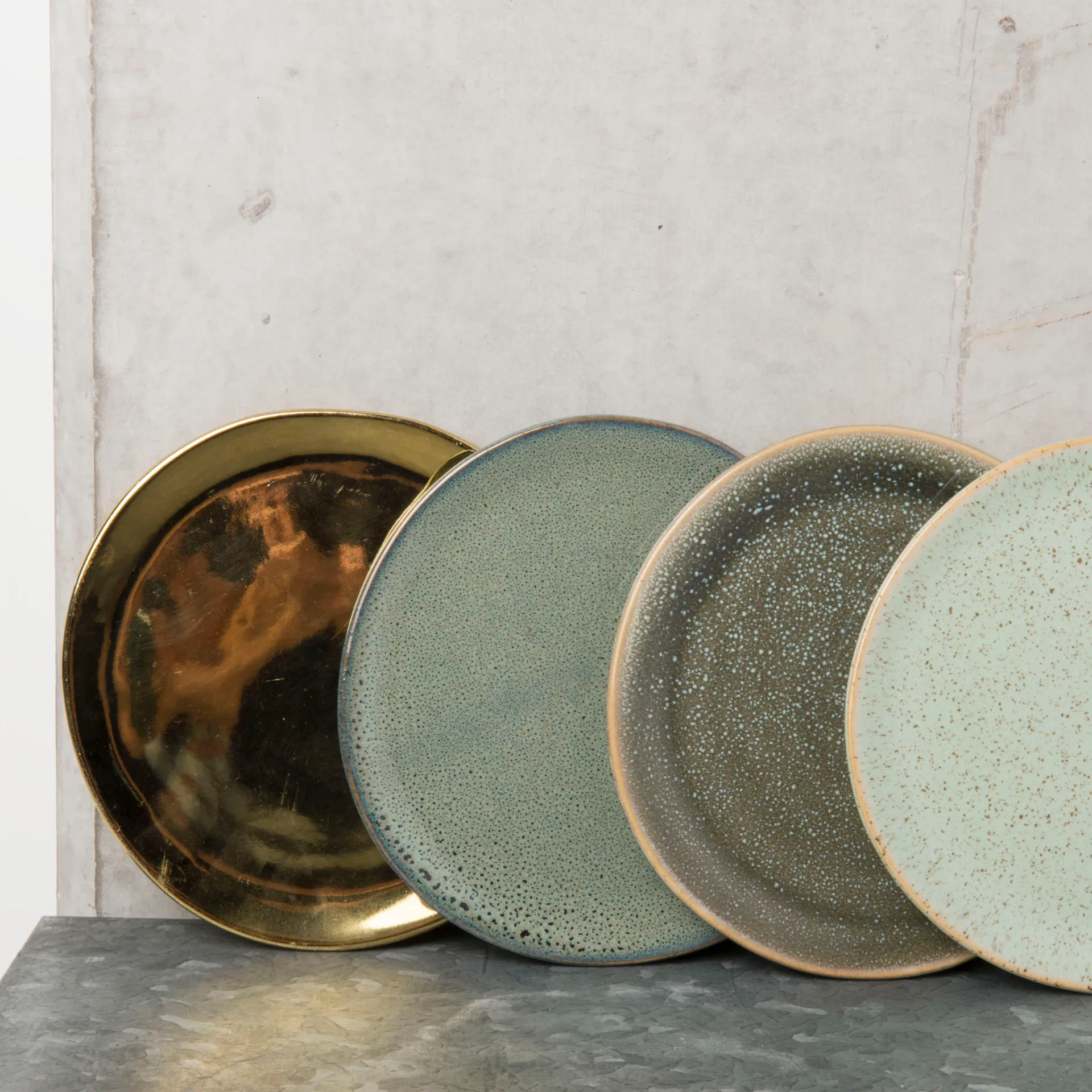 굿모닝 그로우 소서 Ø14 cm, Brass URBAN NATURE CULTURE | 어반네이처컬처