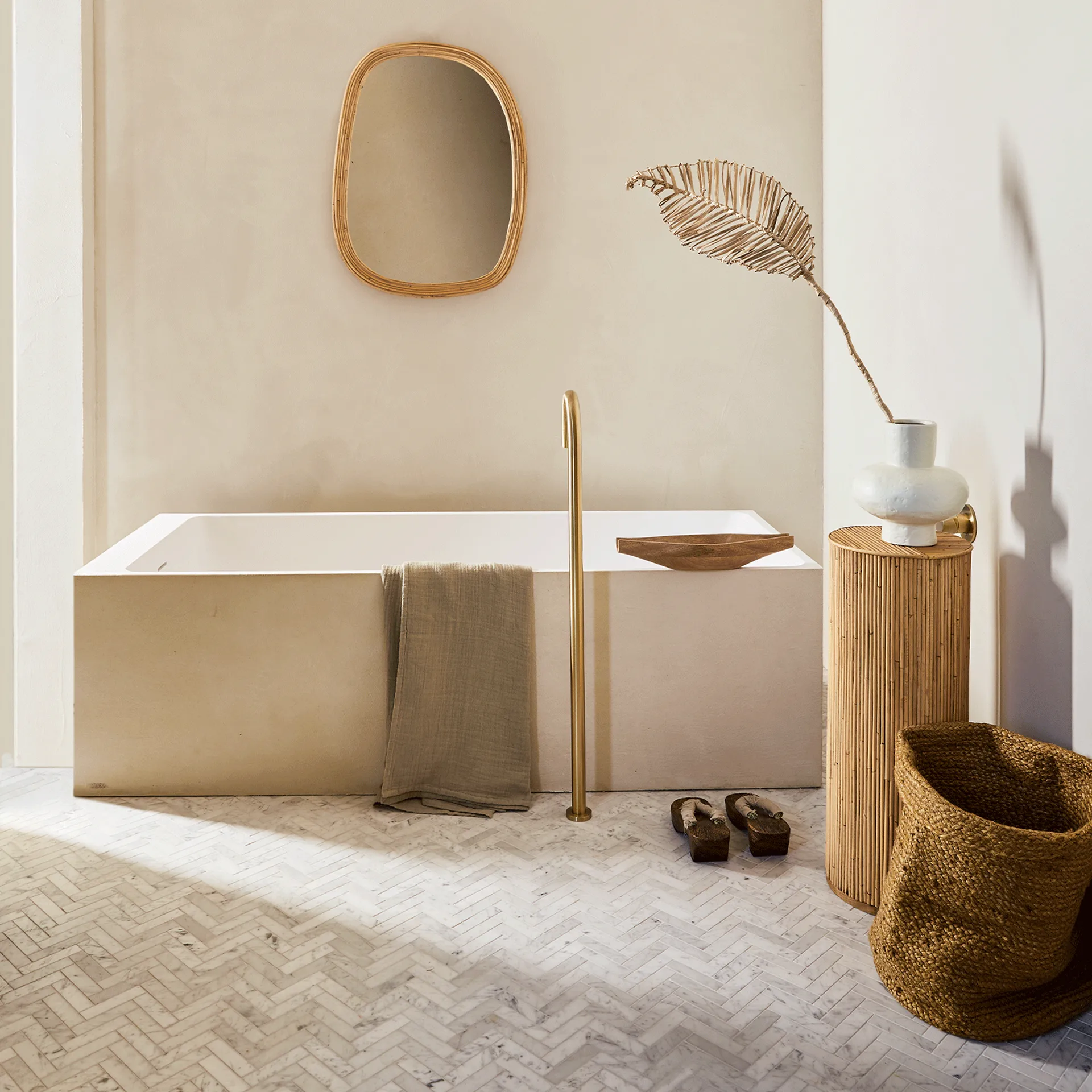 UNC 수납 바구니 황마 Ø33 cm, Woodrush URBAN NATURE CULTURE | 어반네이처컬처