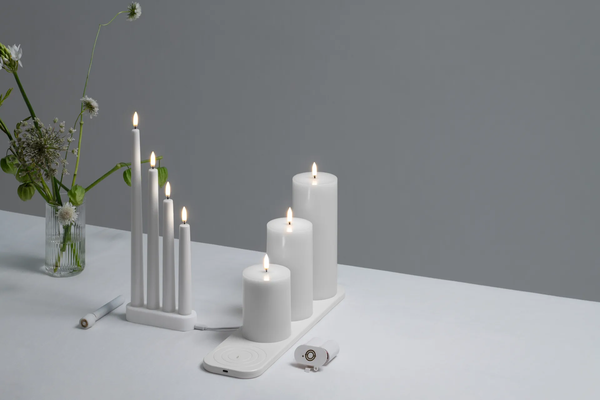 우유니 LED 테이퍼 캔들 화이트 2팩, Ø2.3x25.2 cm Uyuni Lighting | 우유니 라이팅