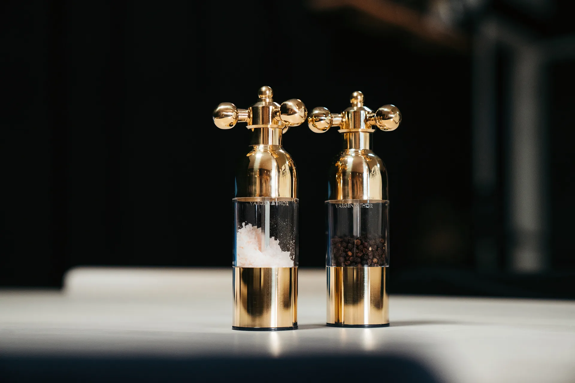 Axia 솔트 앤 페퍼 밀 세트, Cava Vargen & Thor