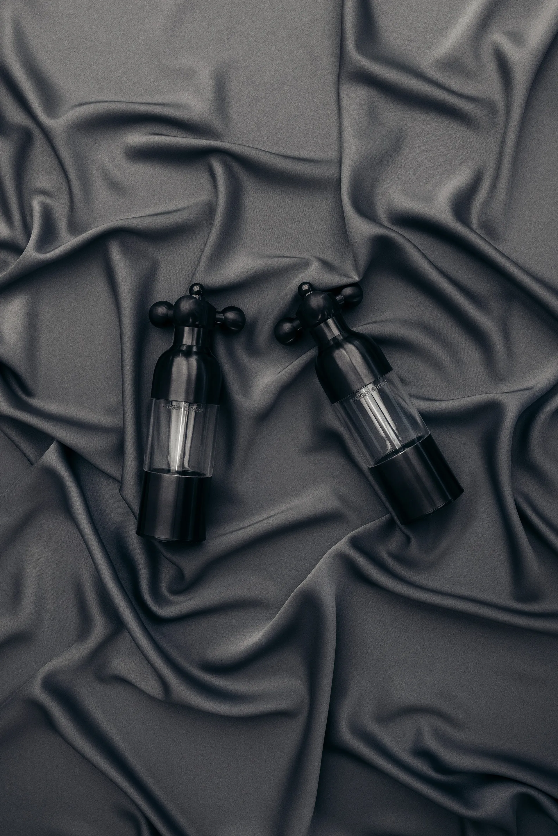 Axia 솔트 앤 페퍼 밀 세트, Matt black Vargen & Thor