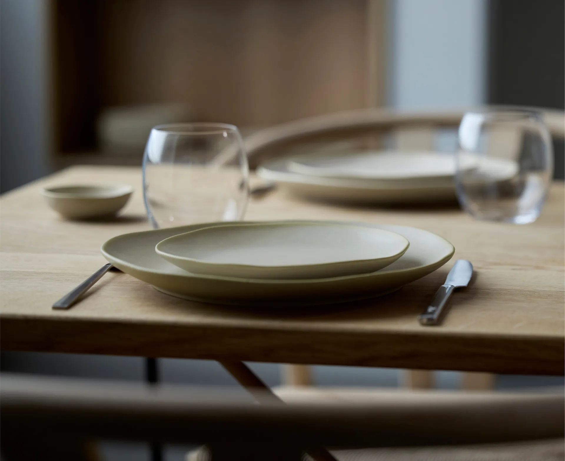 쇼쿠 플레이트 Ø27 cm, Warm Brown Villa Collection | 빌라 콜렉션