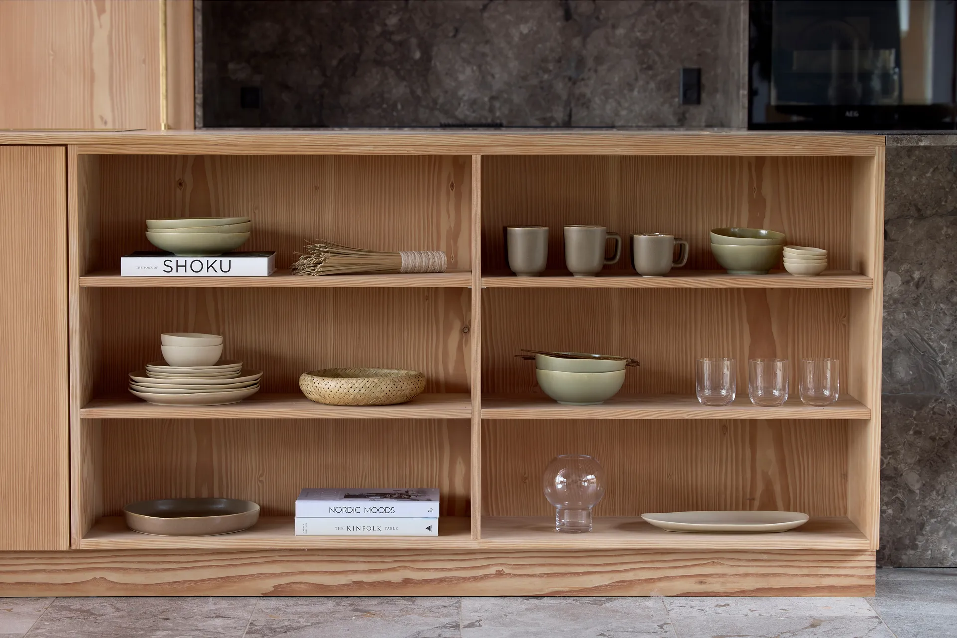 쇼쿠 머그 33 cl, Warm Brown Villa Collection | 빌라 콜렉션