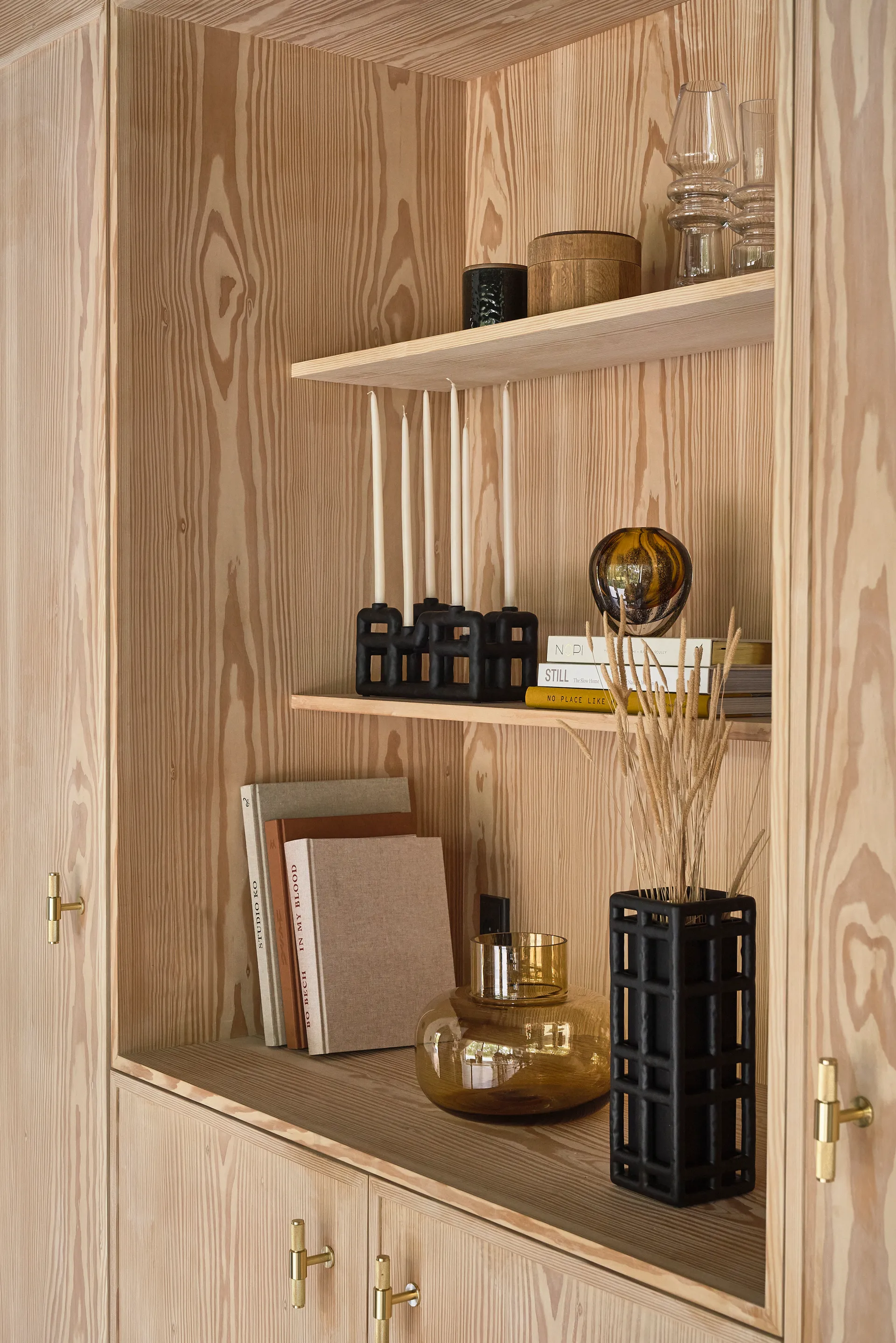 Kehl 글라스 화병 Ø24.8, Brown Villa Collection | 빌라 콜렉션