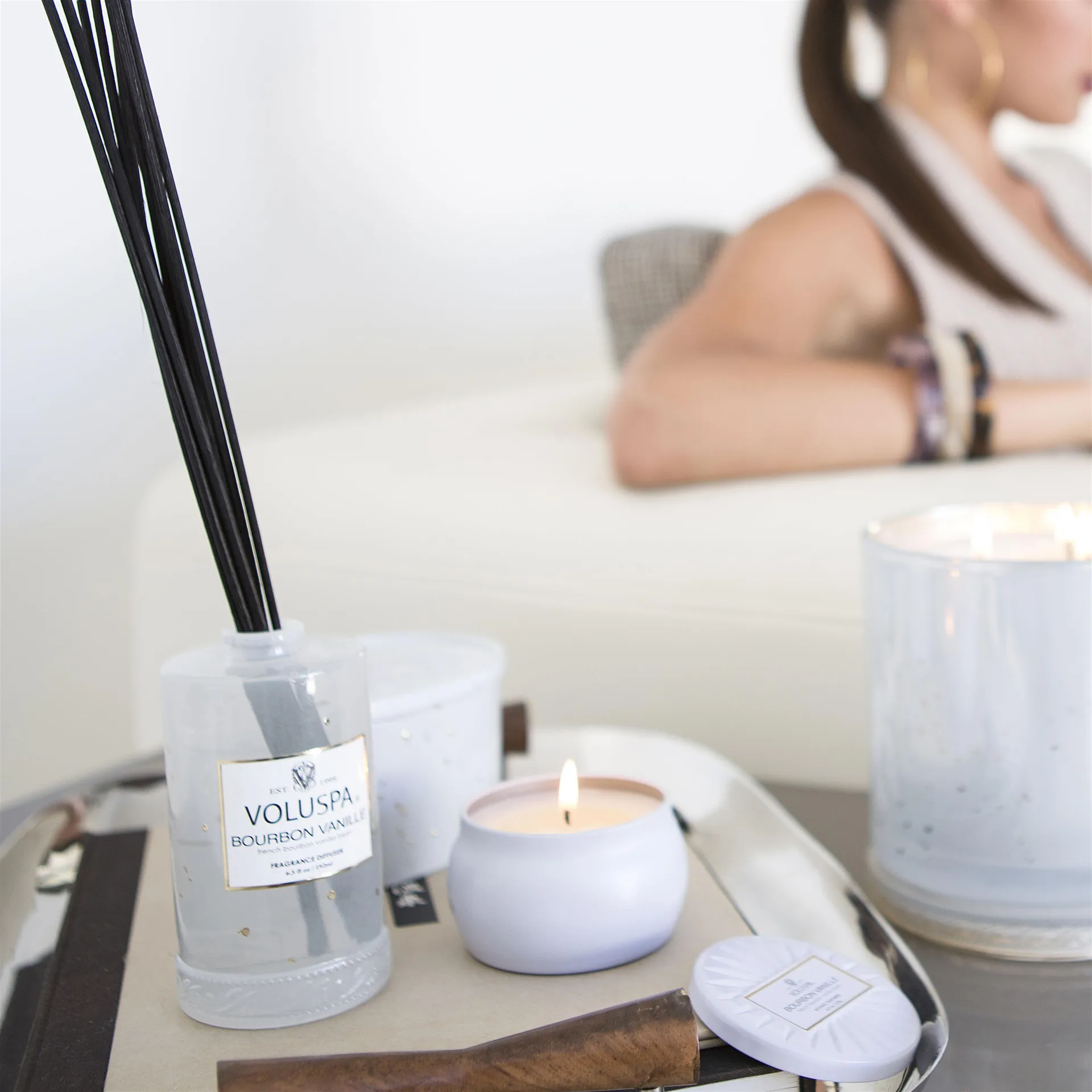 장식용 틴 캔들 25 시간, Bourbon Vanille Voluspa | 볼루스파