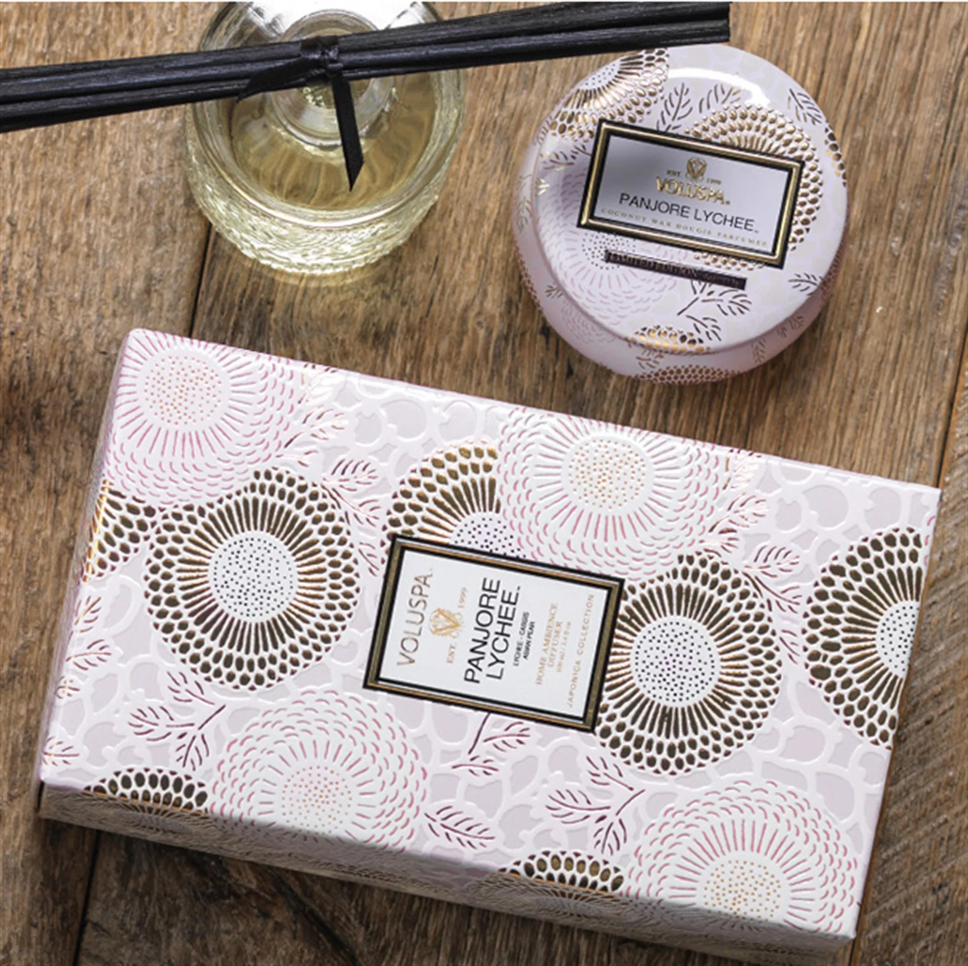 장식용 틴 캔들 25 시간, Panjore Lychee Voluspa | 볼루스파