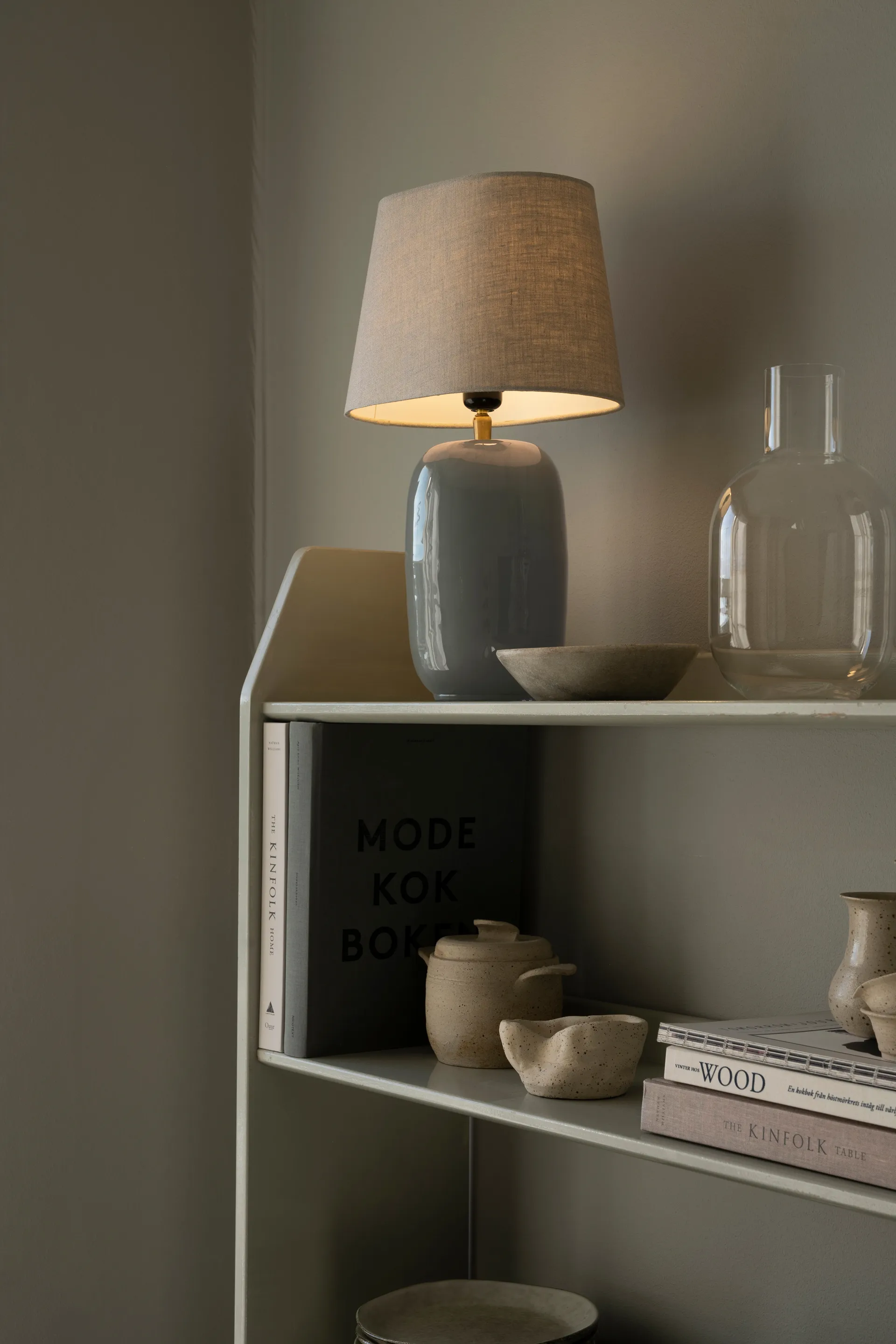 에밀리 램프 받침대 12x28.5cm, Dusty green Watt & Veke | 와트앤베케