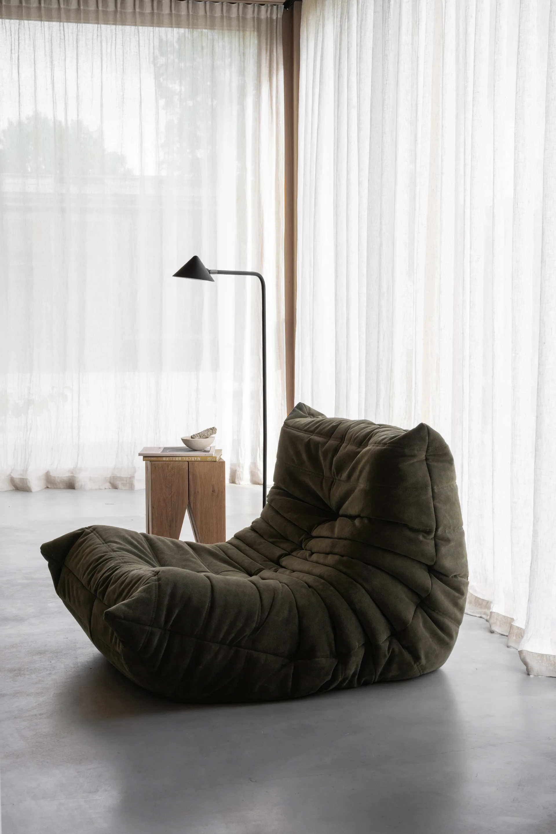 쿠로 플로어 조명, Black, Ø14x120 cm Watt & Veke | 와트앤베케