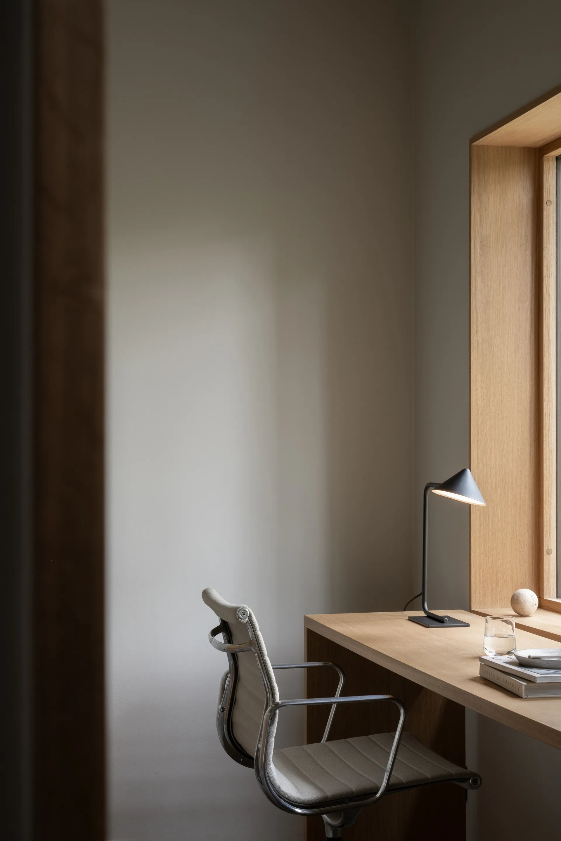 쿠로 테이블 조명, Black, Ø14x40 cm Watt & Veke | 와트앤베케