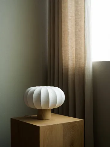Lunari 테이블 조명 - 화이트-내추럴 물푸레나무, Ø32x24cm - Watt & Veke | 와트앤베케
