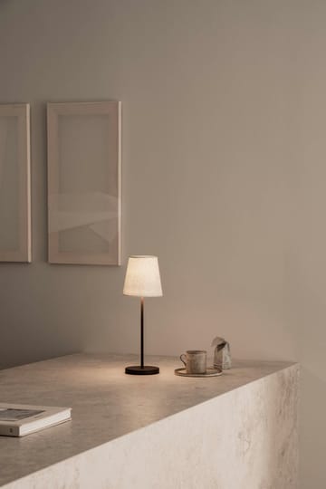 Tyra 무선 테이블 조명 Ø14 cm - Coffee - Watt & Veke | 와트앤베케