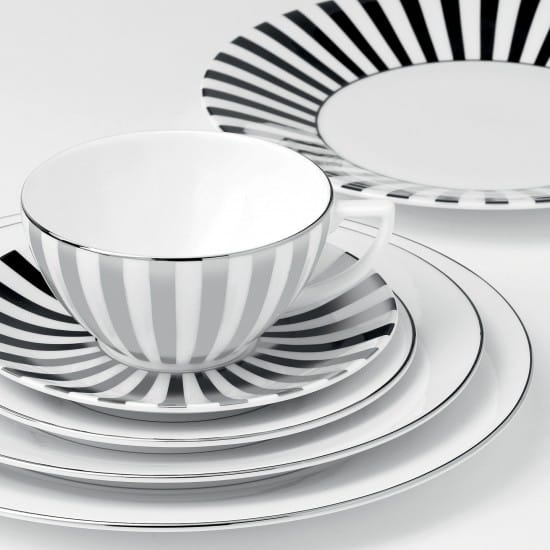 제스퍼 콘란 플래티넘 접시 스트라이프, 23 cm Wedgwood | 웨지우드