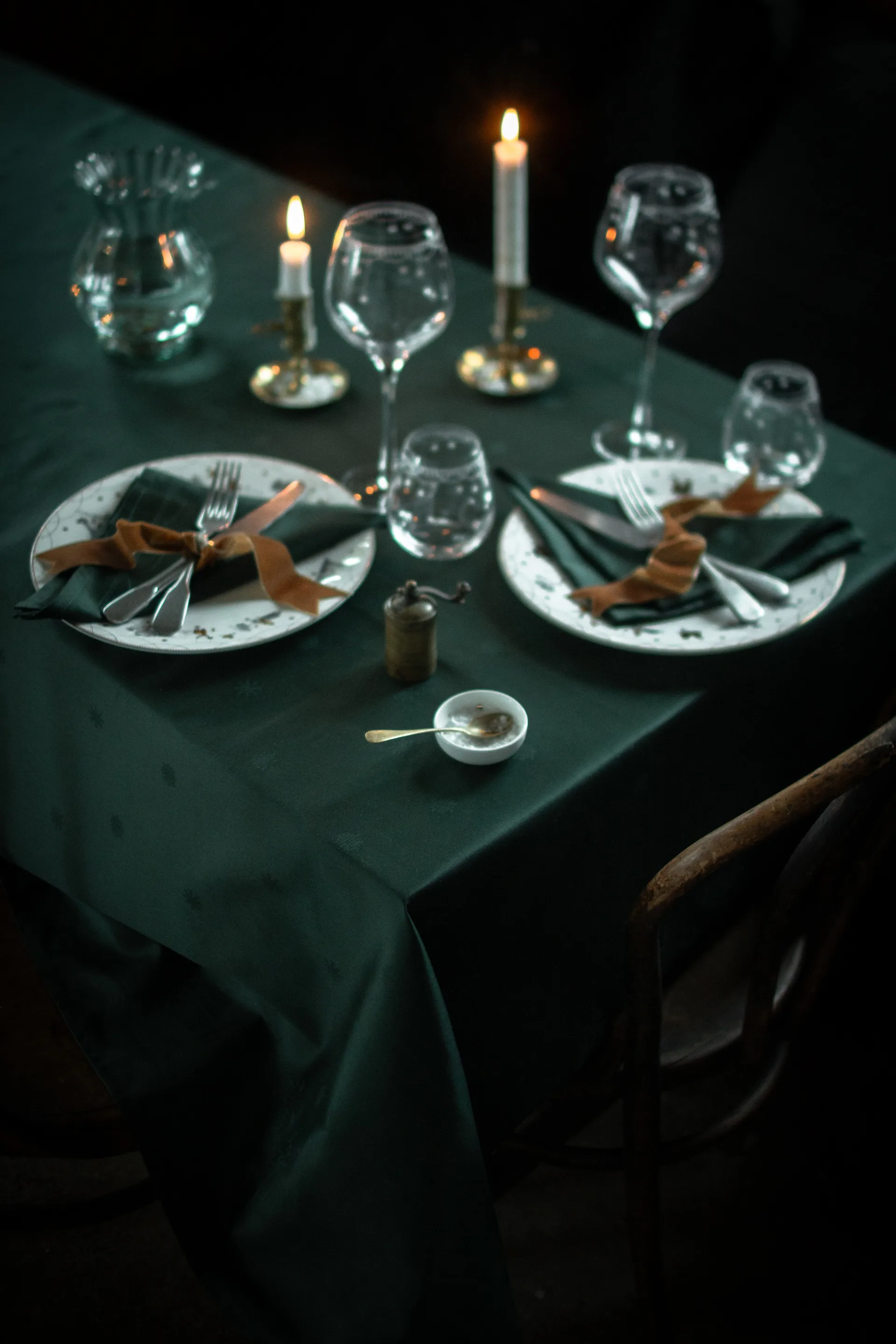 율레모른 테이블 클로스, Green, 140x240 cm Wik & Walsøe | 윅 & 왈쉐