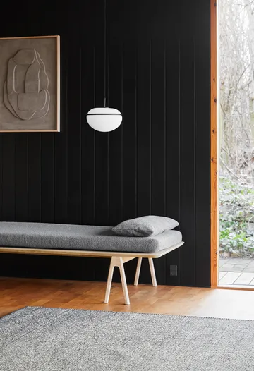 펌프 펜던트 조명 - black, opal - Woud | 우드
