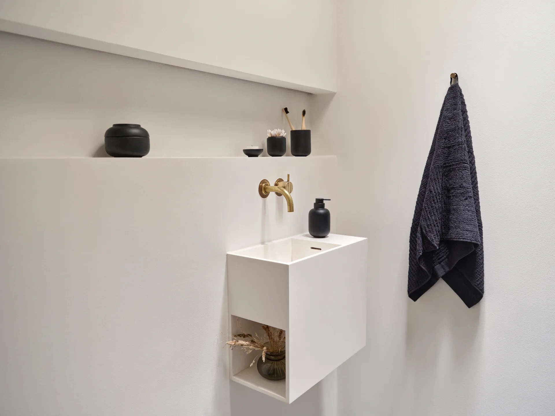 센수 칫솔 머그 Ø7.4x9.5 cm, Black Zone Denmark | 존 덴마크