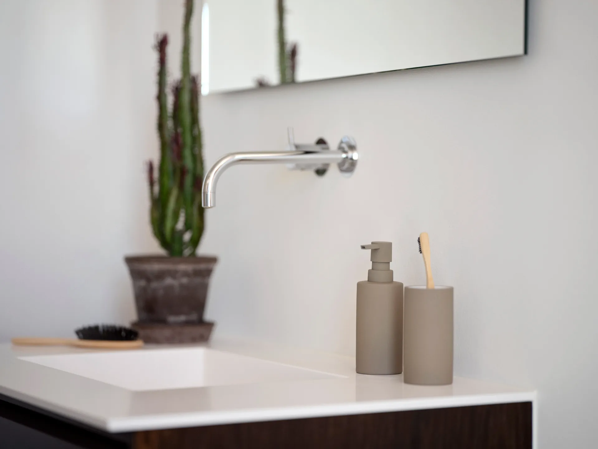 솔로 비누 펌프, Taupe Zone Denmark | 존 덴마크