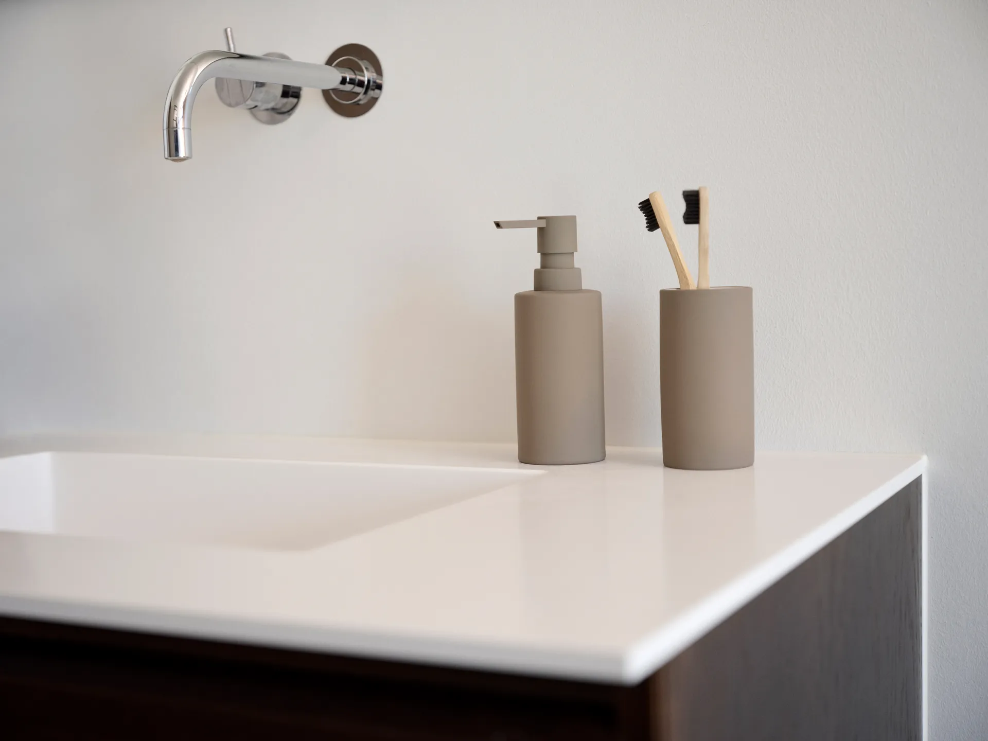 솔로 칫솔 머그, Taupe Zone Denmark | 존 덴마크