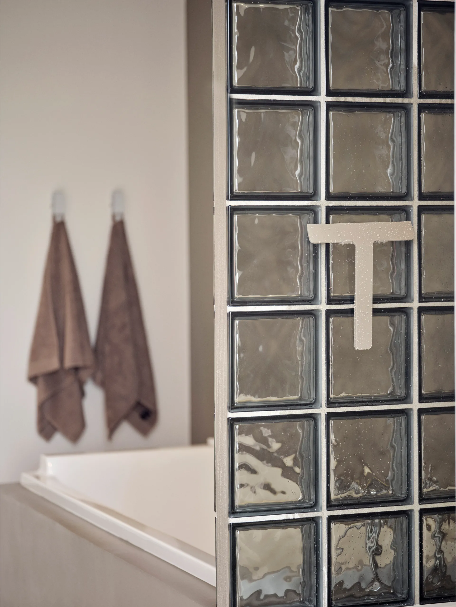 우메 스크레이퍼 홀더 포함, Taupe Zone Denmark | 존 덴마크